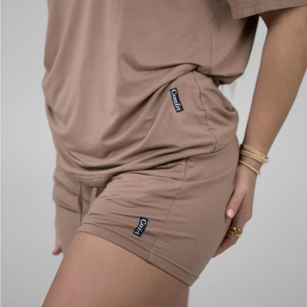 COMFRT Cloud Shorts